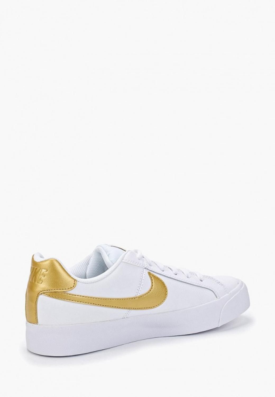 Nike Комфортные женские кроссовки Nike Court Royale AC Canvas