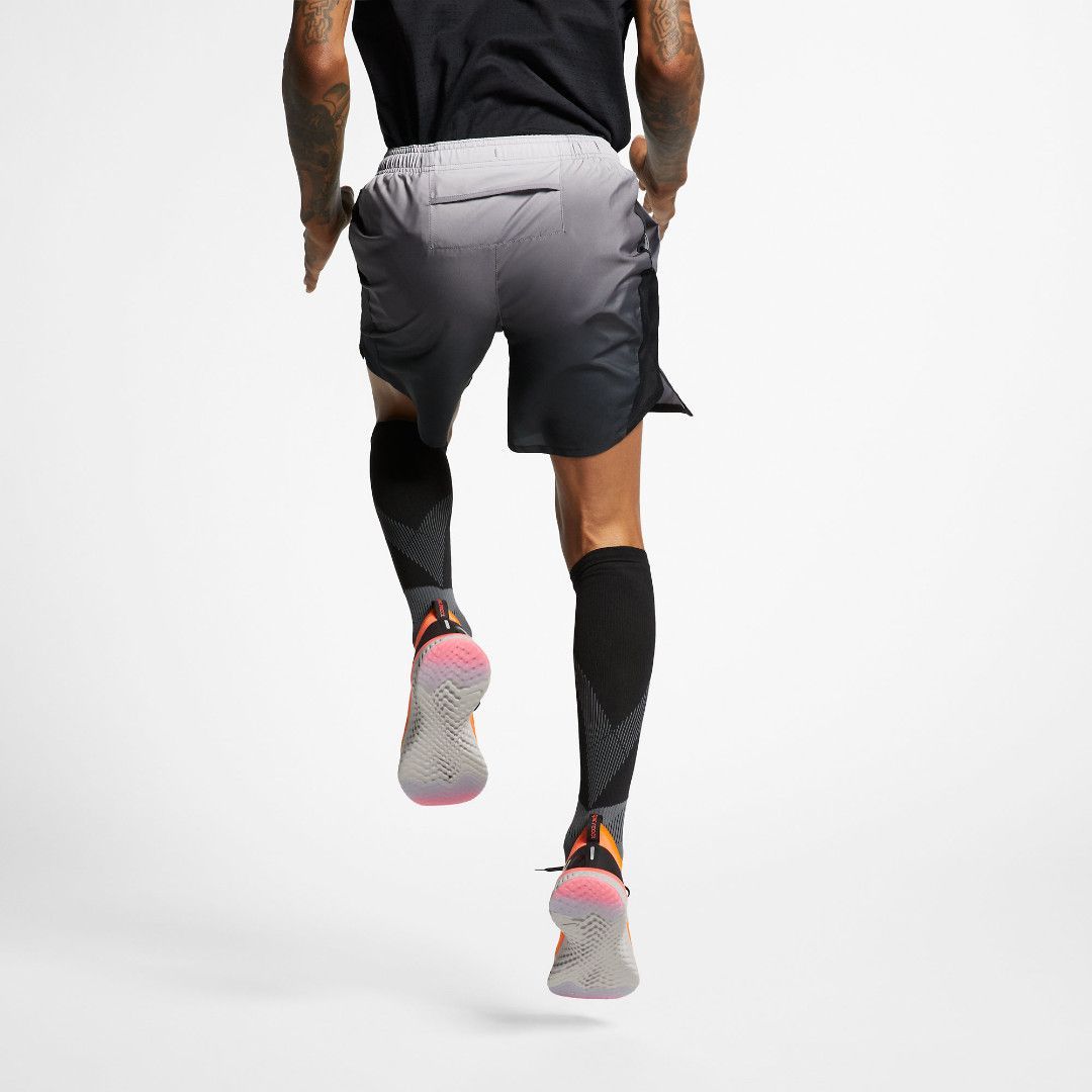 Nike Мужские спортивные шорты Nike M NK CHLLGR SHORT 7IN PR
