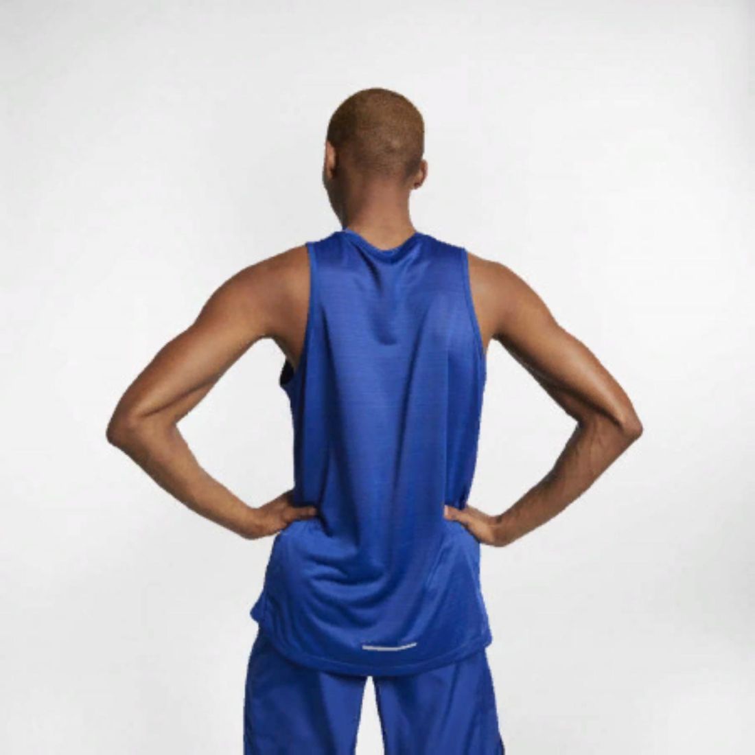 Nike Удобная мужская футболка Nike Dri-FIT Miler