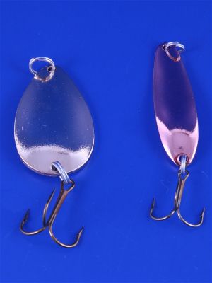 Рыбацкая колеблющаяся блесна с жалом Рыбоглаз 