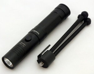 Легкий светодиодный фонарь Tank007 TC128