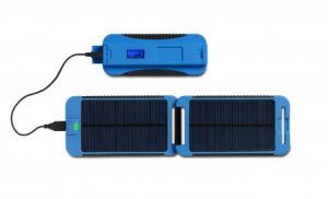 Компактное зарядное устройство PowerTraveller PM Extreme