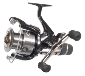 Катушка для ловли средней и крупной рыбы Shimano Baitrunner XT 6000RB