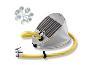 Практичный ножной насос со встроенным манометром Badger Bravo 8 M