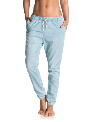 Легкие джинсы женские Roxy