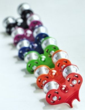 Ролик для движения по навесной переправе Guru