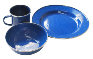 Компактный набор посуды эмалированой Tramp TRC-074