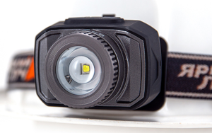 Качественный фонарь Яркий луч Multi Light Accu