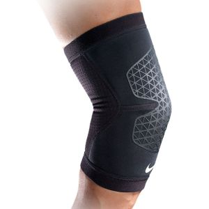 Защита для локтевого сустава Nike Pro Combat Elbow Sleeve