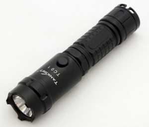 Мощный компактный фонарь Tank007 TC01 XM-L
