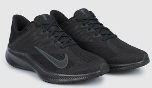 Кроссовки женские Nike Quest 3