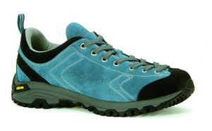 Технологичные кроссовки Garsport Heckla