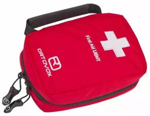 Многофункциональная аптечка Ortovox First Aid Light