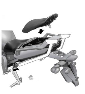 Надежное крепление верхнего кофра удобное для Shad Yamaha FZ8 (10-11)