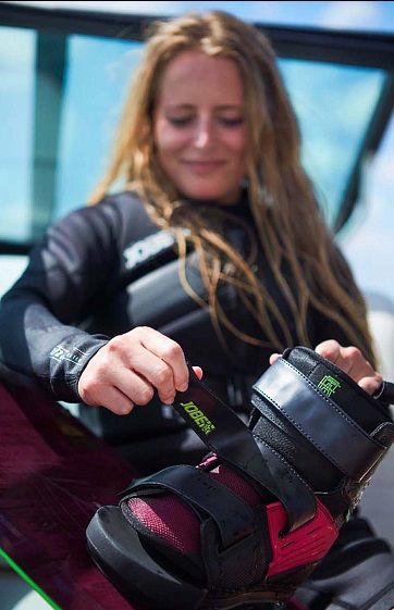 Jobe Крепления для Вейкборда регулируемые стильные Jobe Host Wakeboard Bindings