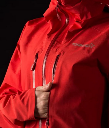 Norrona Мембранная куртка для женщин Norrona Trollveggen Gore-Tex Light Pro