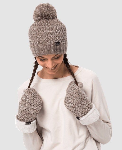 Jack Wolfskin Вязаная шапка с помпоном Jack Wolfskin Highloft Knit Cap Women