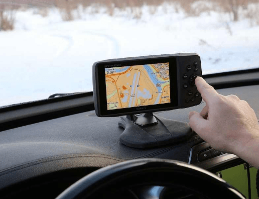 Garmin Автомобильный картплоттер с картами Дороги России хх Garmin  GPSMAP 276Cx         6.