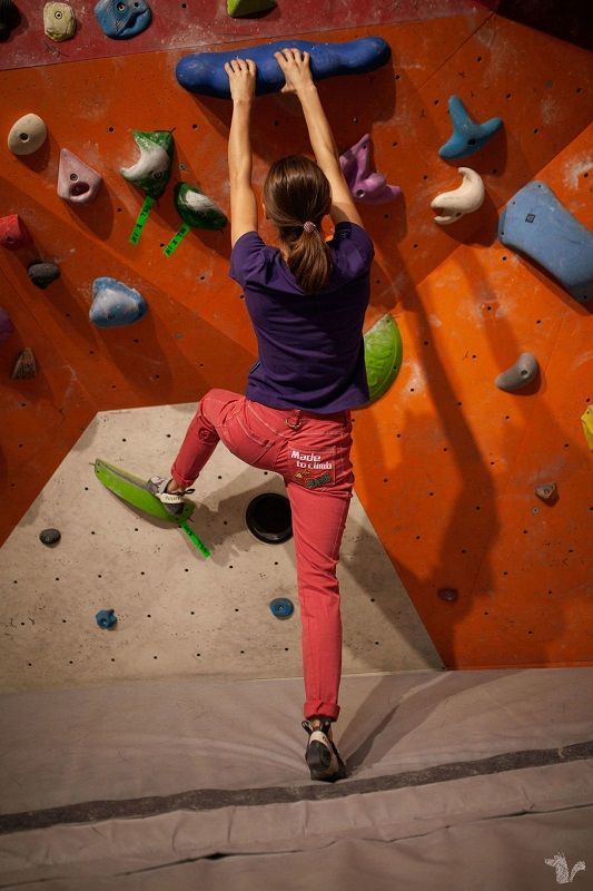 Kailas Женская комфортная футболка Kailas Rock Climbing