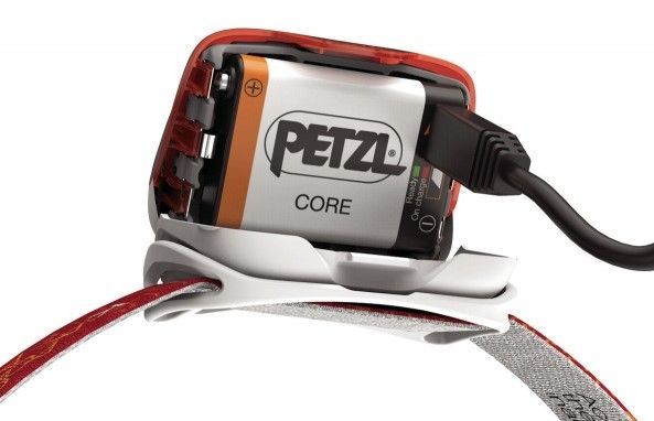 Petzl Удобный налобный фонарь Petzl Actik Core