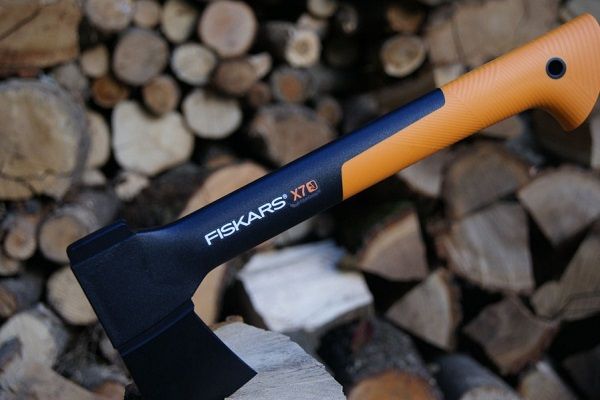 Fiskars Небольшой туристический топор Fiskars X7-XS