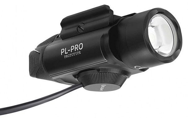 Olight Пистолетный удобный фонарь Olight PL-PRO Valkyrie