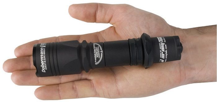 ArmyTek Тактический яркий фонарь ArmyТek Dobermann Pro XHP35 HI (теплый свет)