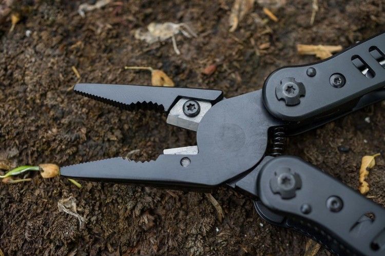 Ganzo Мультитул полноразмерный В Ganzo Multi Tool G302-