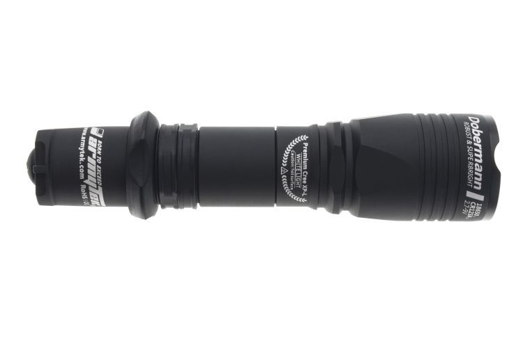 ArmyTek Фонарь надежный Armytek Dobermann XP-E2