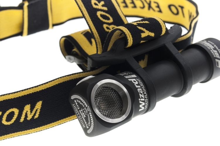 ArmyTek Налобный фонарь Armytek Wizard XP-L v3 USB