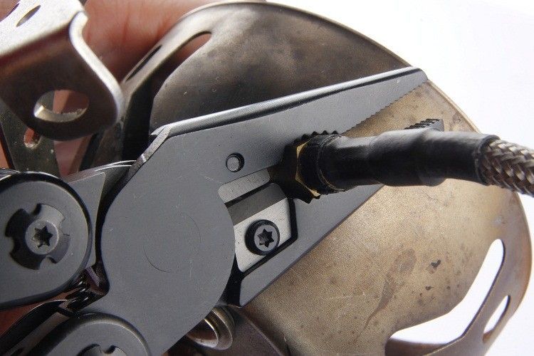 Ganzo Мультитул полноразмерный В Ganzo Multi Tool G302-