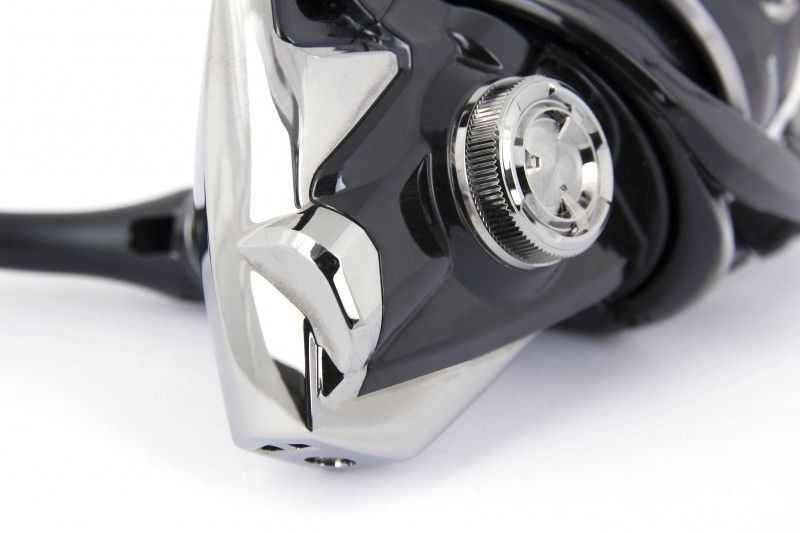 Shimano Катушка с карбоновыми шайбами Shimano 17 Sustain 2500 FI
