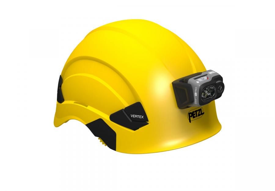 Petzl Аккумуляторный налобный фонарь SWIFT RL PRO