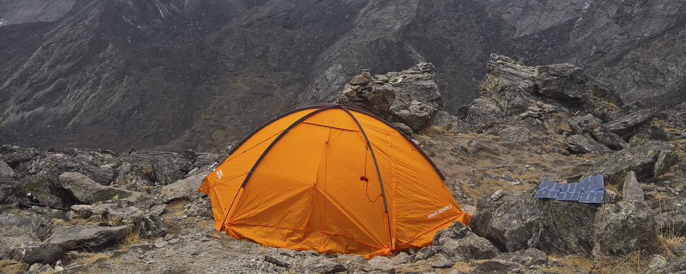 палатка в горах